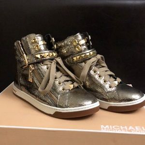 MICHAEL KORS HIGH TOP SNEAKERS